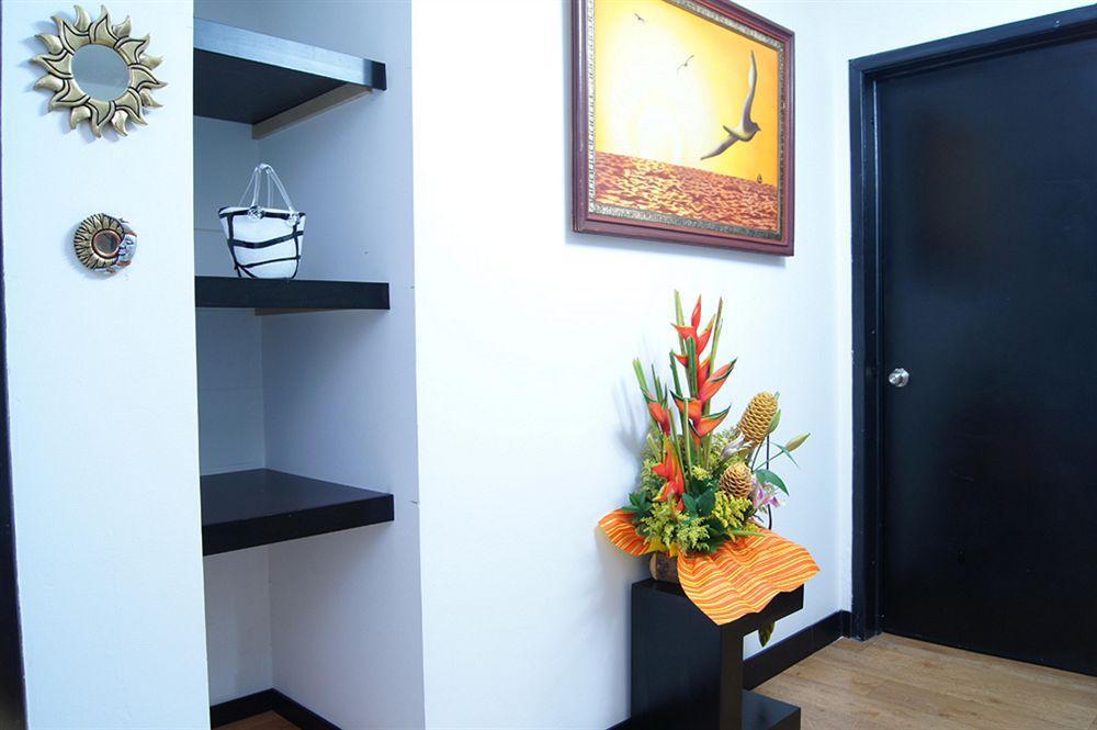 Hotel Aj Ferial Bogota Buitenkant foto