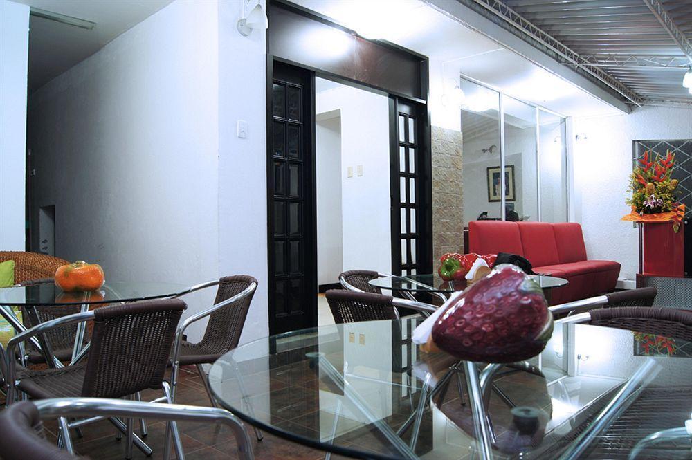 Hotel Aj Ferial Bogota Buitenkant foto