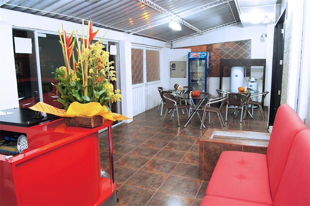 Hotel Aj Ferial Bogota Buitenkant foto