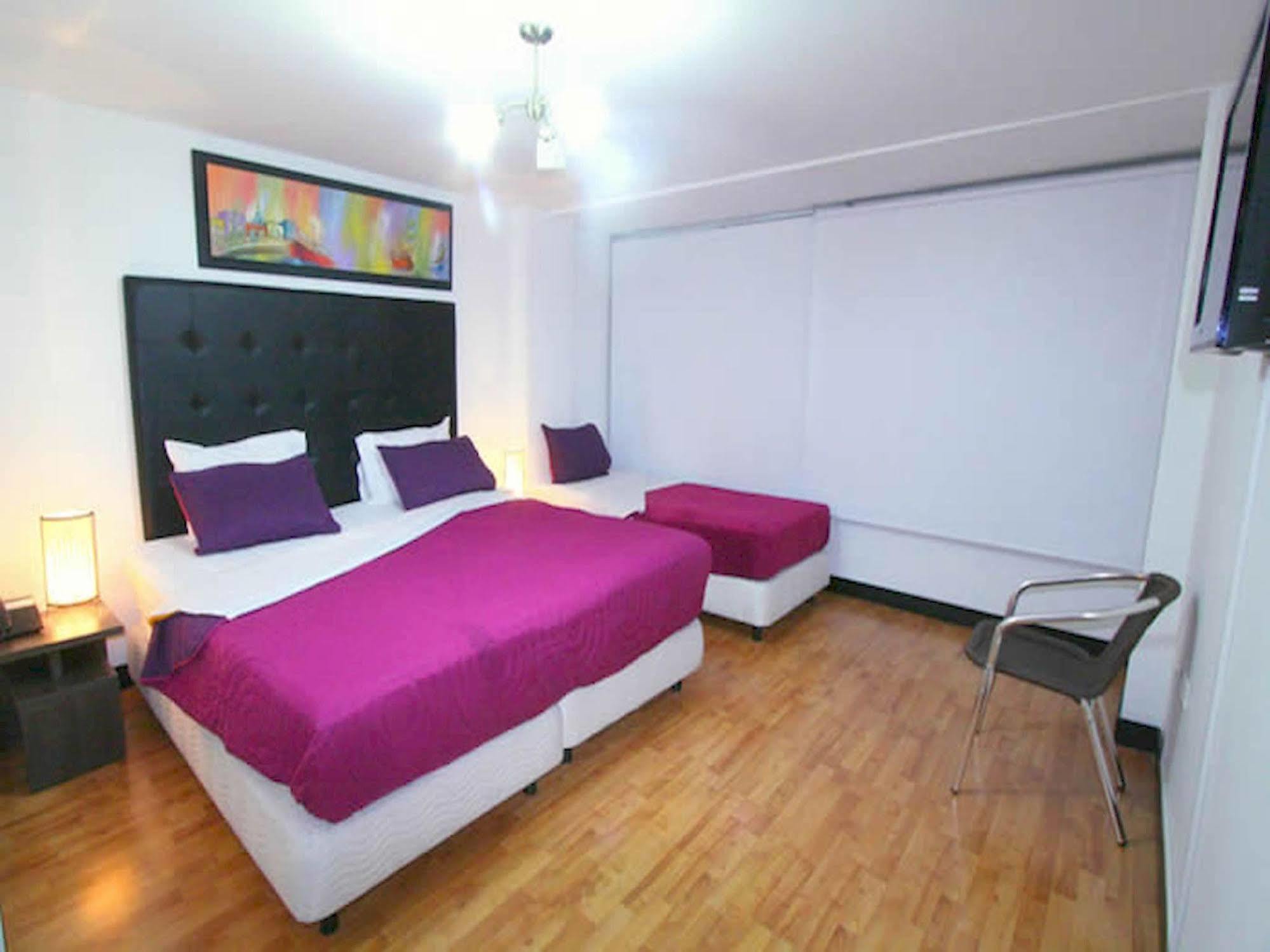 Hotel Aj Ferial Bogota Buitenkant foto